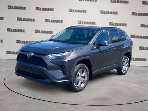 Used 2023 Toyota RAV4 XLE AWD/4WD image 1