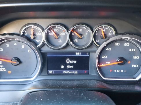 Used 2020 Chevrolet Silverado 1500 LT Trail Boss AWD/4WD image 9