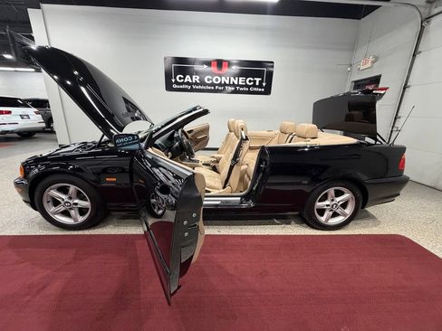 Used 2002 BMW 325Ci Convertible RWD image 49