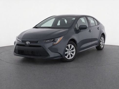 Used 2026 Toyota Corolla LE FWD image 7