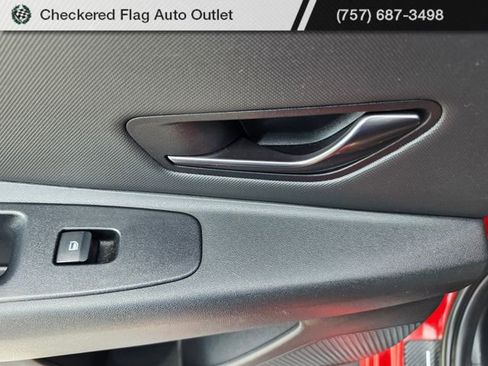 Used 2021 Hyundai Elantra N Line image 40