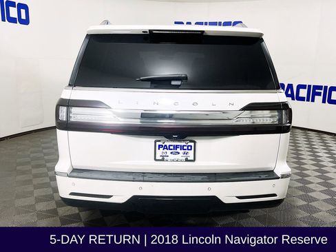 Used 2018 Lincoln Navigator Reserve w/ Technology Package image 7