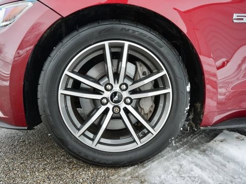 Used 2017 Ford Mustang GT image 23