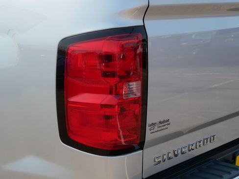 Used 2019 Chevrolet Silverado 1500 LT w/ All Star Edition AWD/4WD image 17
