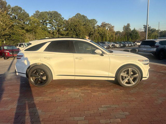 Used 2022 Genesis GV70 3.5T Sport w/ Sport Prestige Package AWD/4WD image 16
