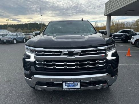 Used 2024 Chevrolet Silverado 1500 LTZ w/ Technology Package image 7