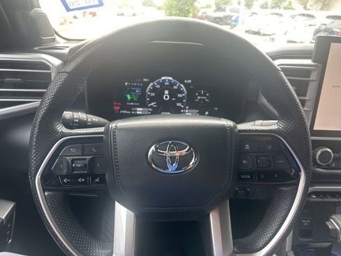 Used 2024 Toyota Tundra Platinum AWD/4WD image 5