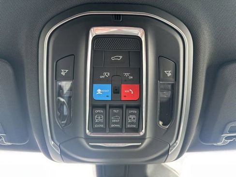 New 2026 Jeep Grand Cherokee Laredo image 56