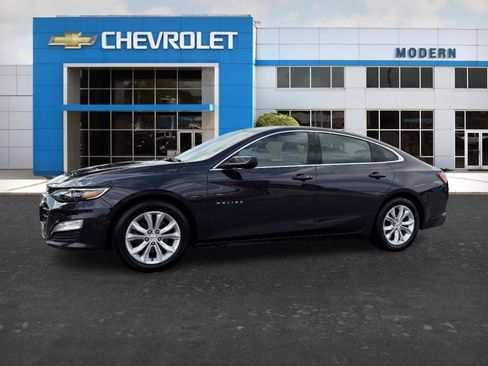 Used 2022 Chevrolet Malibu LT FWD image 1