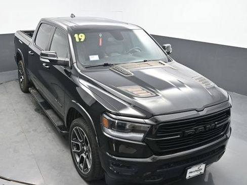 Used 2019 RAM 1500 Laramie AWD/4WD image 33