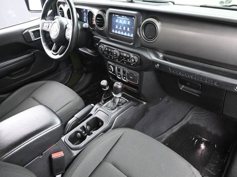 Used 2021 Jeep Wrangler Willys image 8
