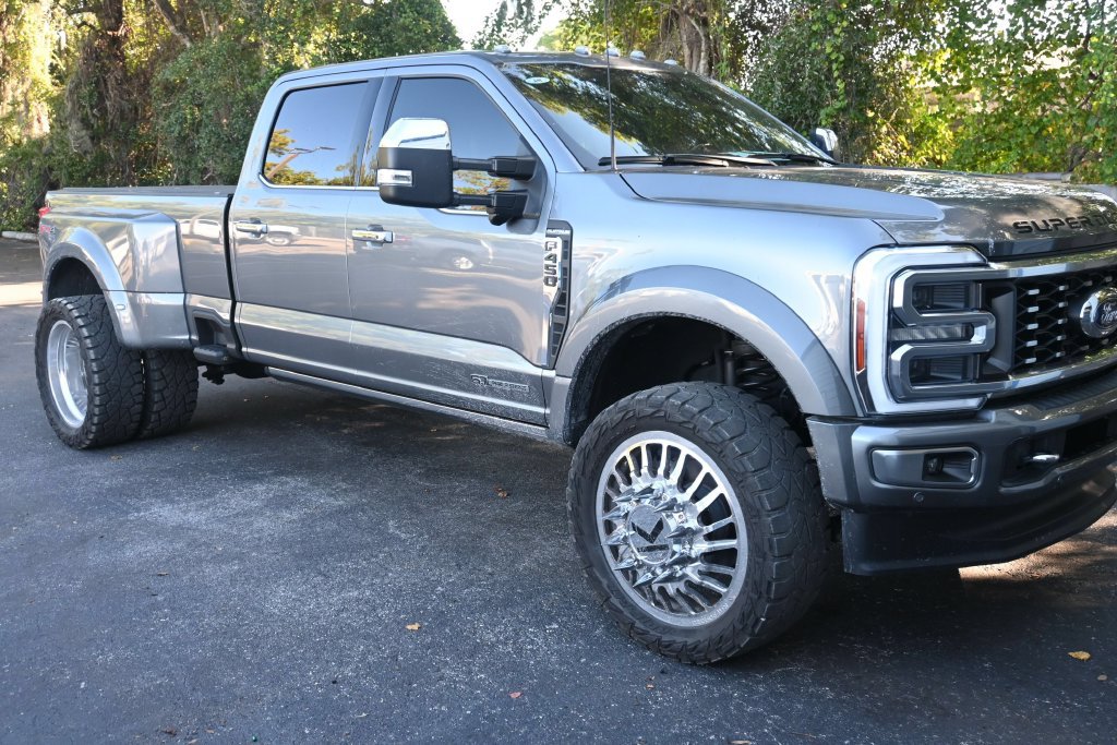 Used 2024 Ford F450 Platinum w/ FX4 Off-Road Package AWD/4WD image 12