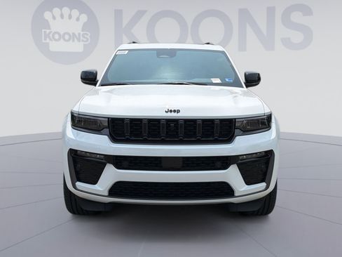 New 2026 Jeep Grand Cherokee L Limited AWD/4WD image 11