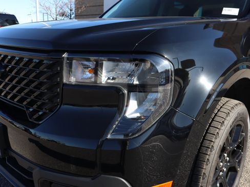 New 2025 Ford Maverick XLT w/ XLT Luxury Package AWD/4WD image 14