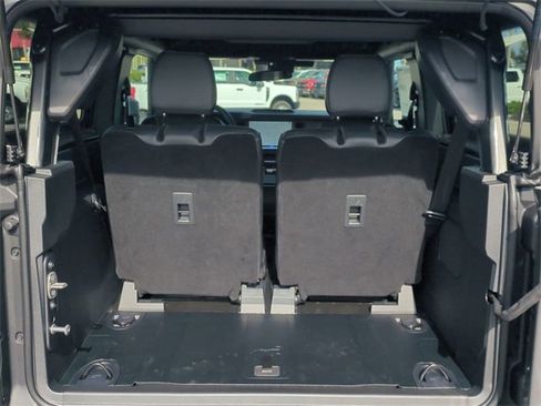 New 2025 Ford Bronco Badlands image 13