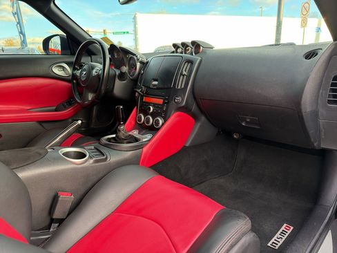 Used 2013 Nissan 370Z NISMO w/ Bose Pkg image 15