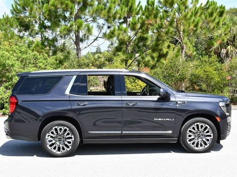 Used 2023 GMC Yukon Denali Ultimate AWD/4WD image 34