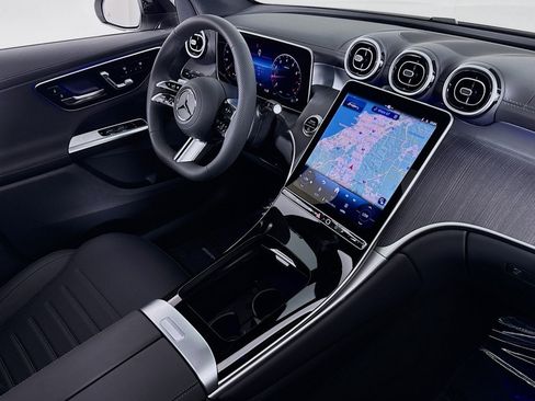 New 2026 Mercedes-Benz GLC 300 image 15