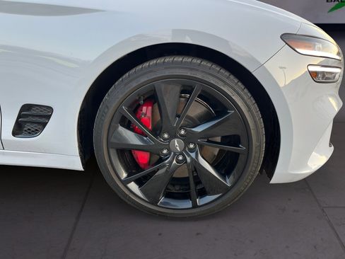 Used 2023 Genesis G70 3.3T w/ Sport Prestige Package image 18