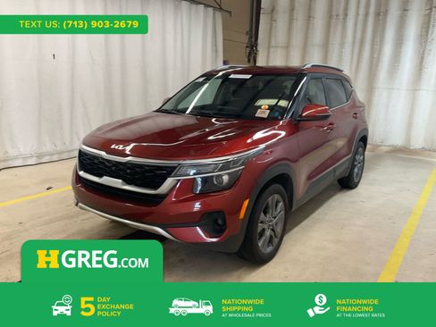 Used 2023 Kia Seltos S w/ Navigation Package FWD image 1