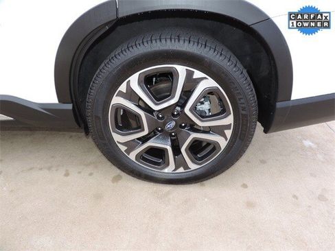 Certified 2023 Subaru Ascent Limited image 9