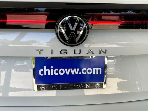 New 2025 Volkswagen Tiguan S image 7