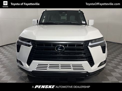 Used 2026 Lexus GX 550 w/ Cold Area Package image 19