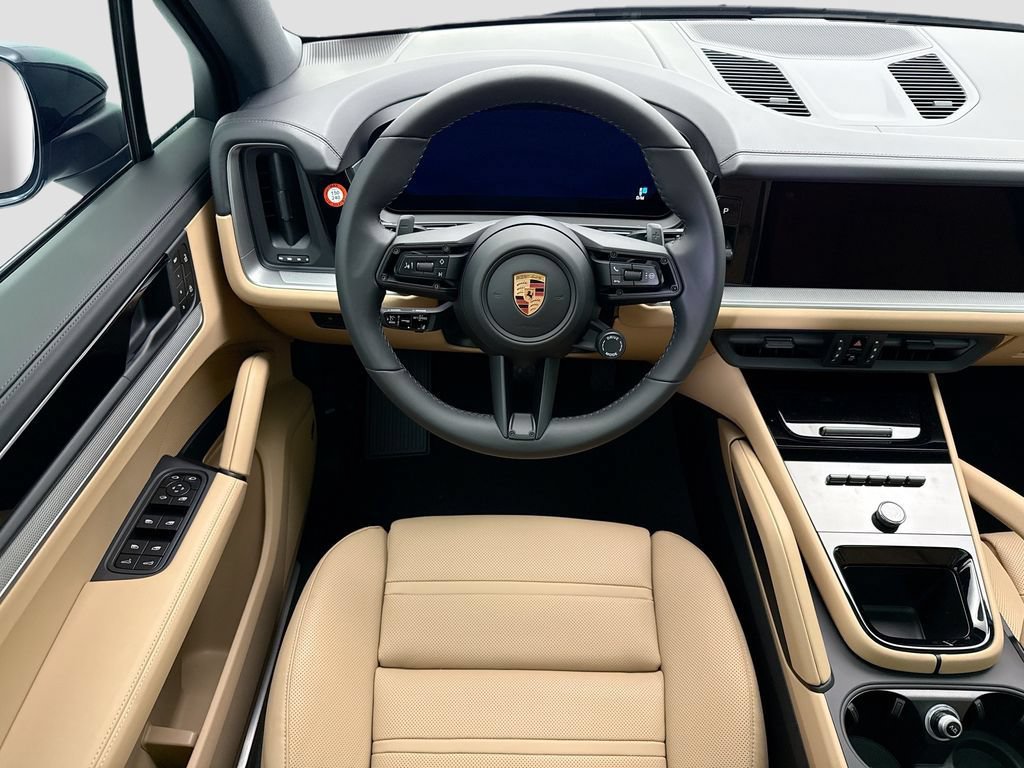 Used 2026 Porsche Cayenne AWD/4WD image 12