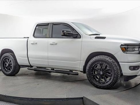 Used 2021 RAM 1500 Big Horn RWD image 11