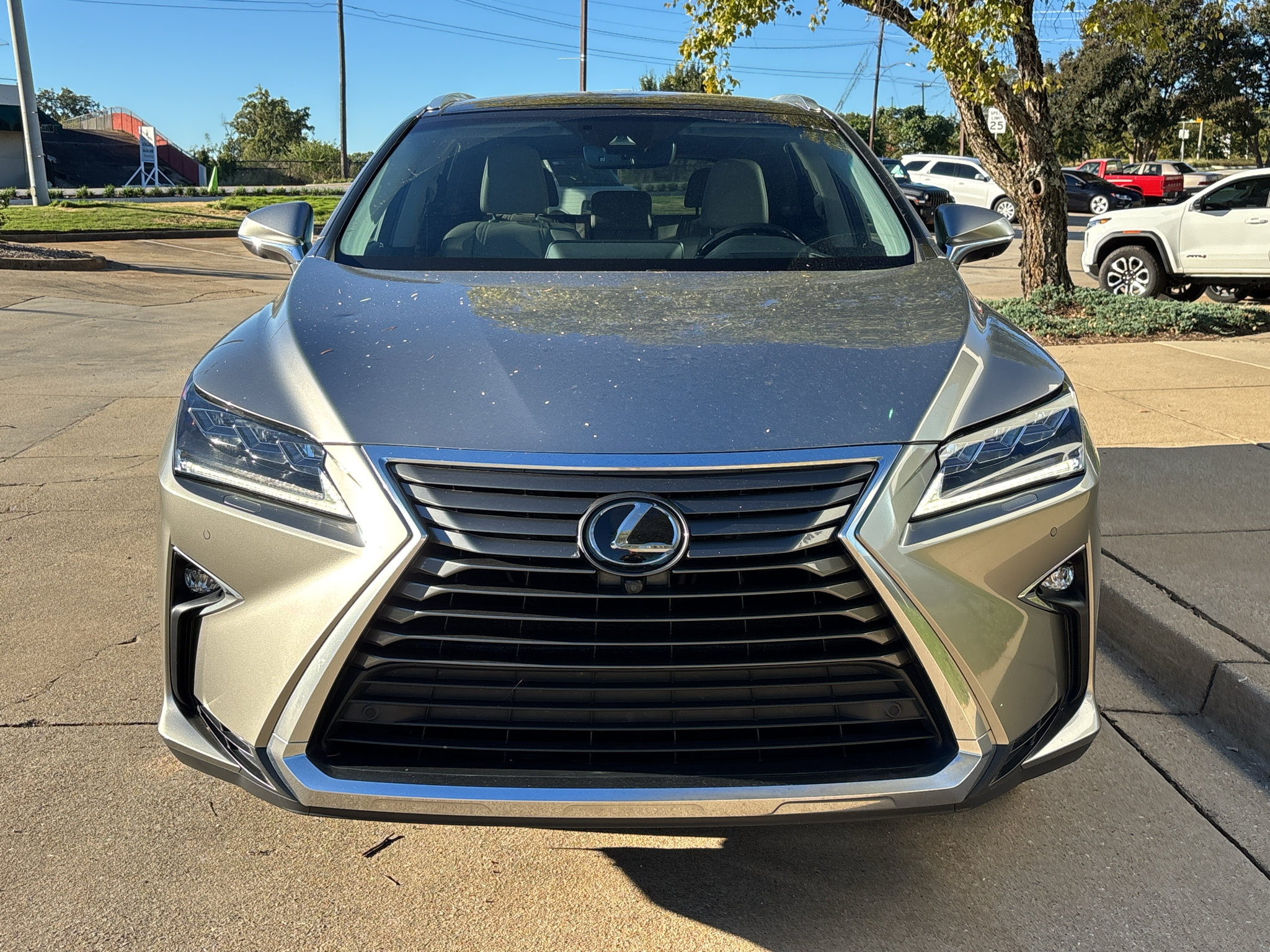 Used 2017 Lexus RX 350 FWD w/ Luxury Package image 3