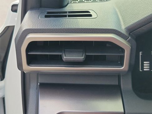 Used 2025 Toyota 4Runner SR5 image 31