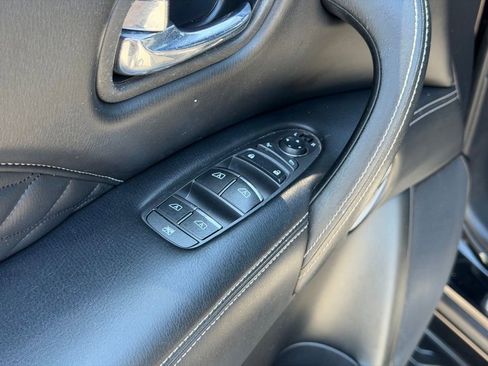 Used 2021 INFINITI QX80 Sensory w/ Cargo Package RWD image 16