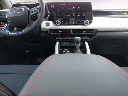 New 2025 GMC Canyon AT4 w/ AT4X Package image 10