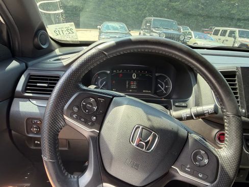 Used 2023 Honda Passport EX-L image 25