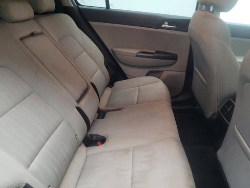 Used 2021 Kia Sportage LX FWD image 19