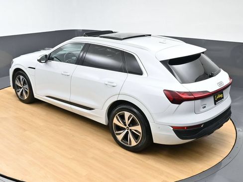 Used 2024 Audi Q8 e-tron Premium Plus w/ Premium Plus Package AWD/4WD image 46
