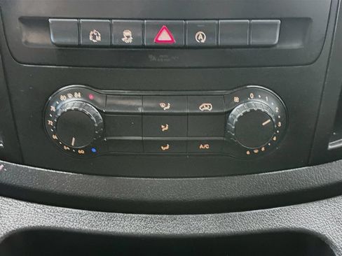 Used 2016 Mercedes-Benz Metris image 19