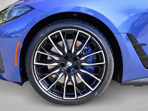 Certified 2025 BMW i4 M50 AWD/4WD image 28