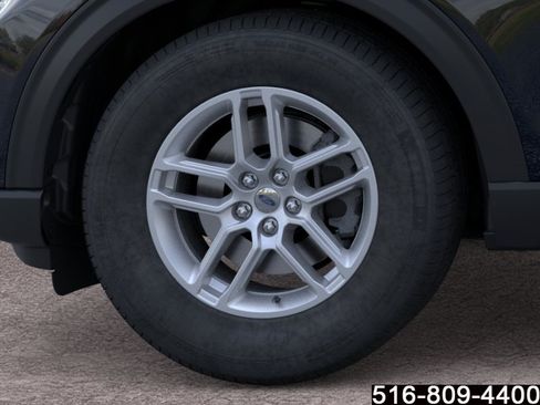 Used 2025 Ford Explorer Active AWD/4WD image 20