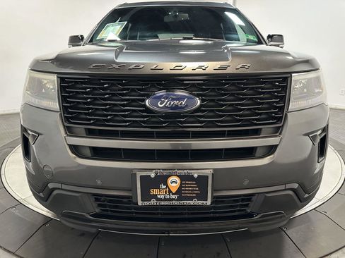 Used 2018 Ford Explorer Sport image 5