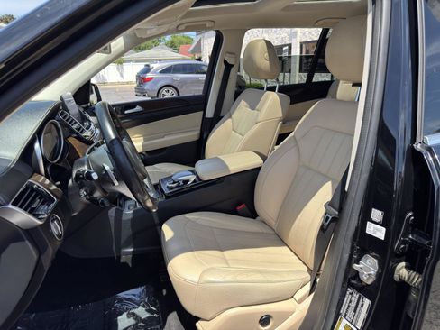 Used 2019 Mercedes-Benz GLS 450 4MATIC w/ Premium 1 Package image 23