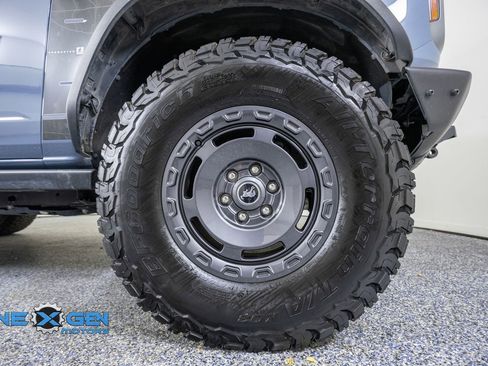 Used 2023 Ford Bronco Everglades AWD/4WD image 47