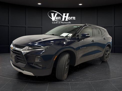 Used 2021 Chevrolet Blazer LT AWD/4WD image 3