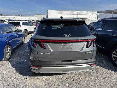 Used 2026 Hyundai Tucson Limited AWD/4WD image 8