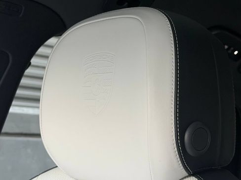 Certified 2026 Porsche Cayenne Coupe AWD/4WD image 27