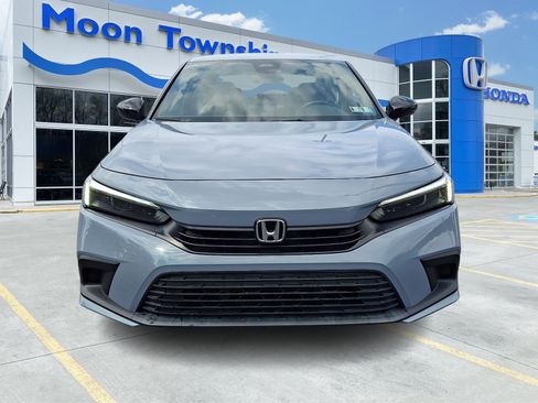 Used 2024 Honda Civic Sport image 2