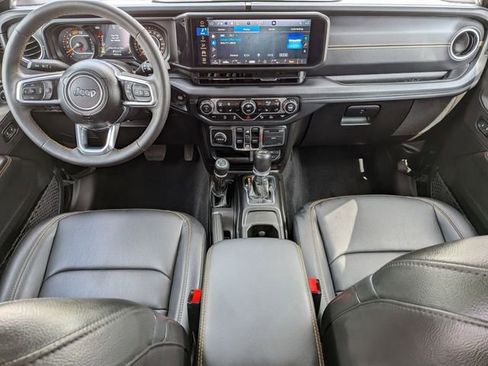 Certified 2024 Jeep Wrangler Unlimited Sahara w/ Dual Top Group AWD/4WD image 24