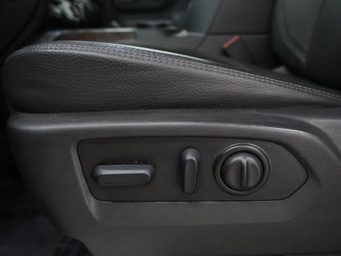 Used 2023 GMC Sierra 2500 Denali w/ Denali Ultimate Package image 25