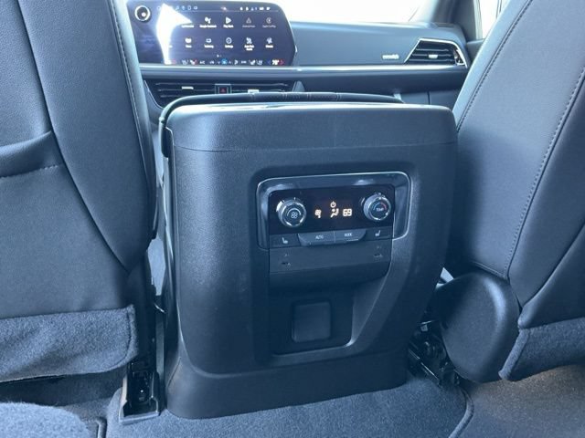 New 2025 Chevrolet Tahoe High Country AWD/4WD image 16