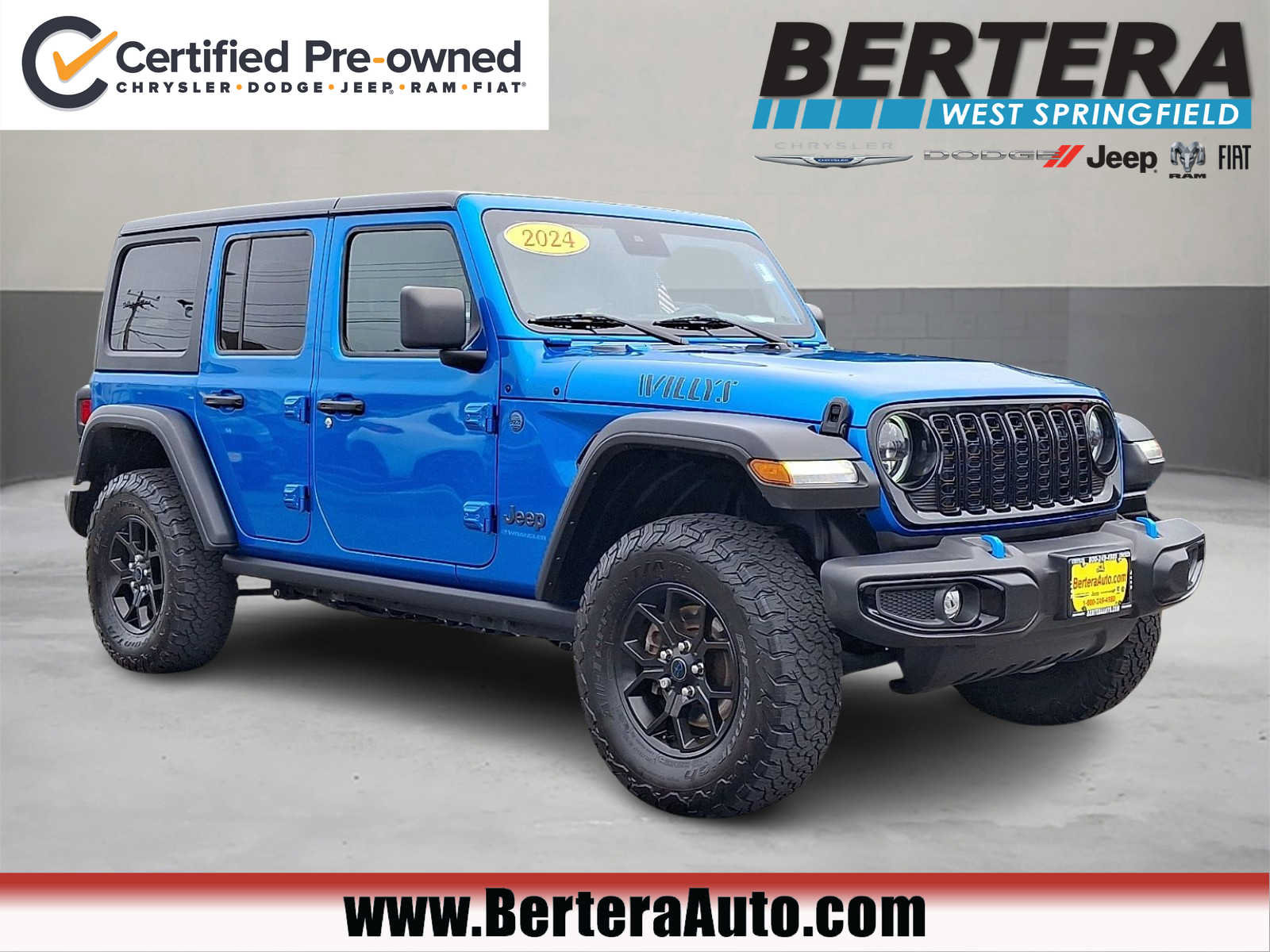 Used 2024 Jeep Wrangler Unlimited AWD/4WD image 1